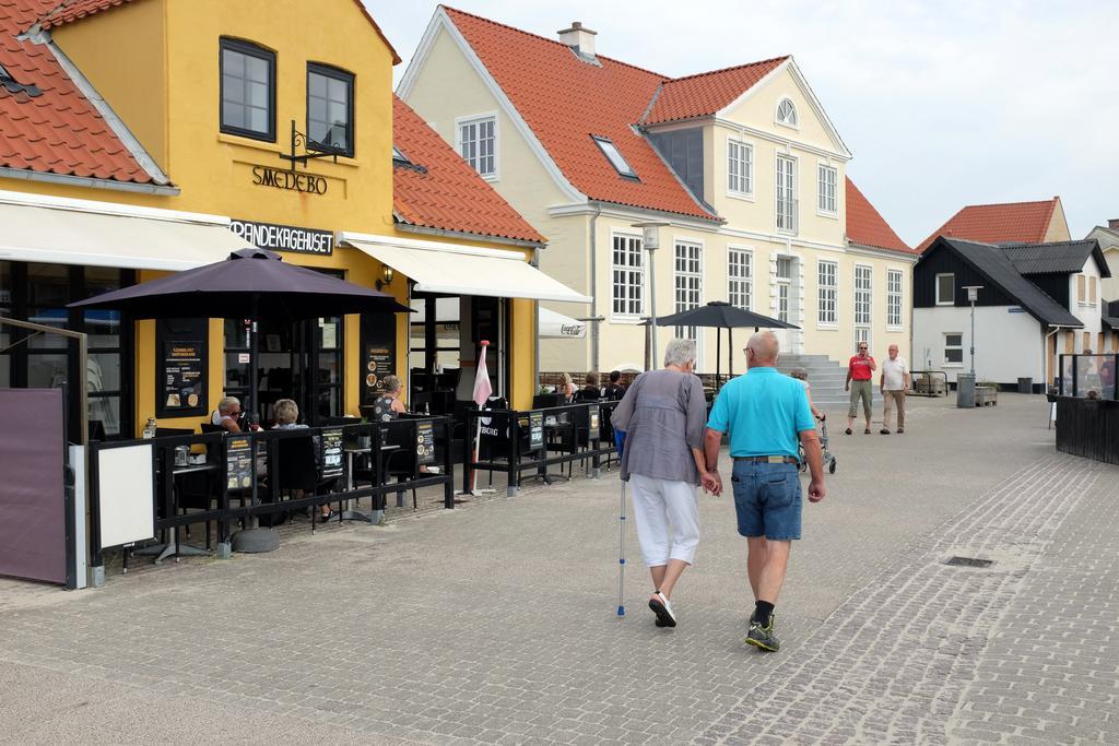 Lokken Hostel Экстерьер фото